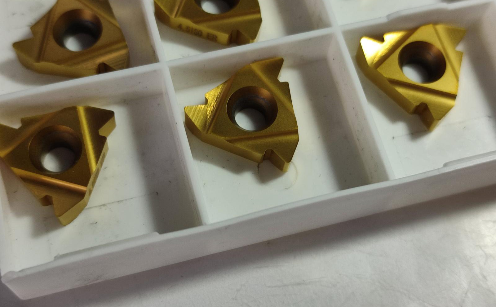 Фото 4: 22ER 4.5 ISO LDC пластина резьбовая DESKAR