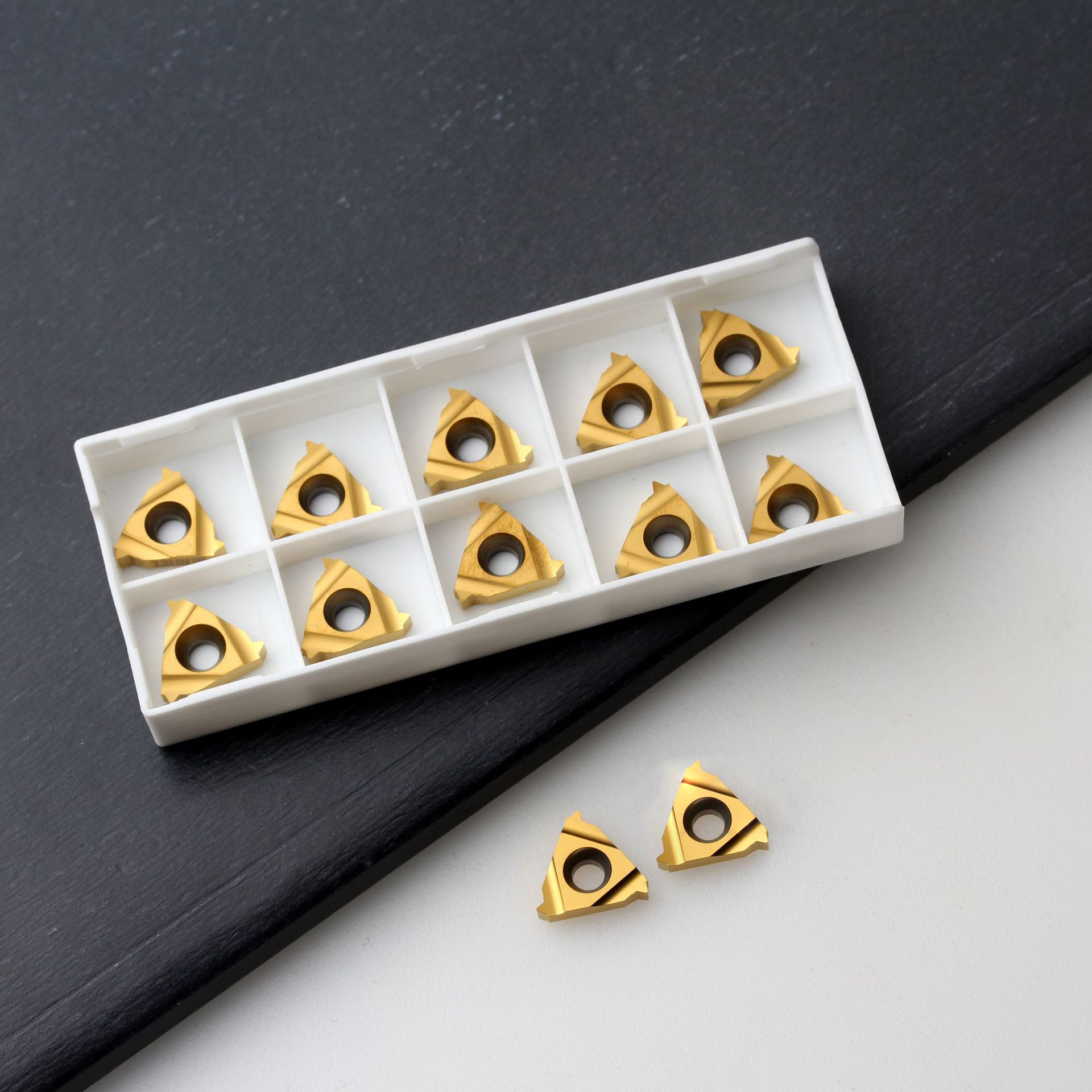 Фото 5: 16ER 10UN LDC пластина резьбовая DESKAR