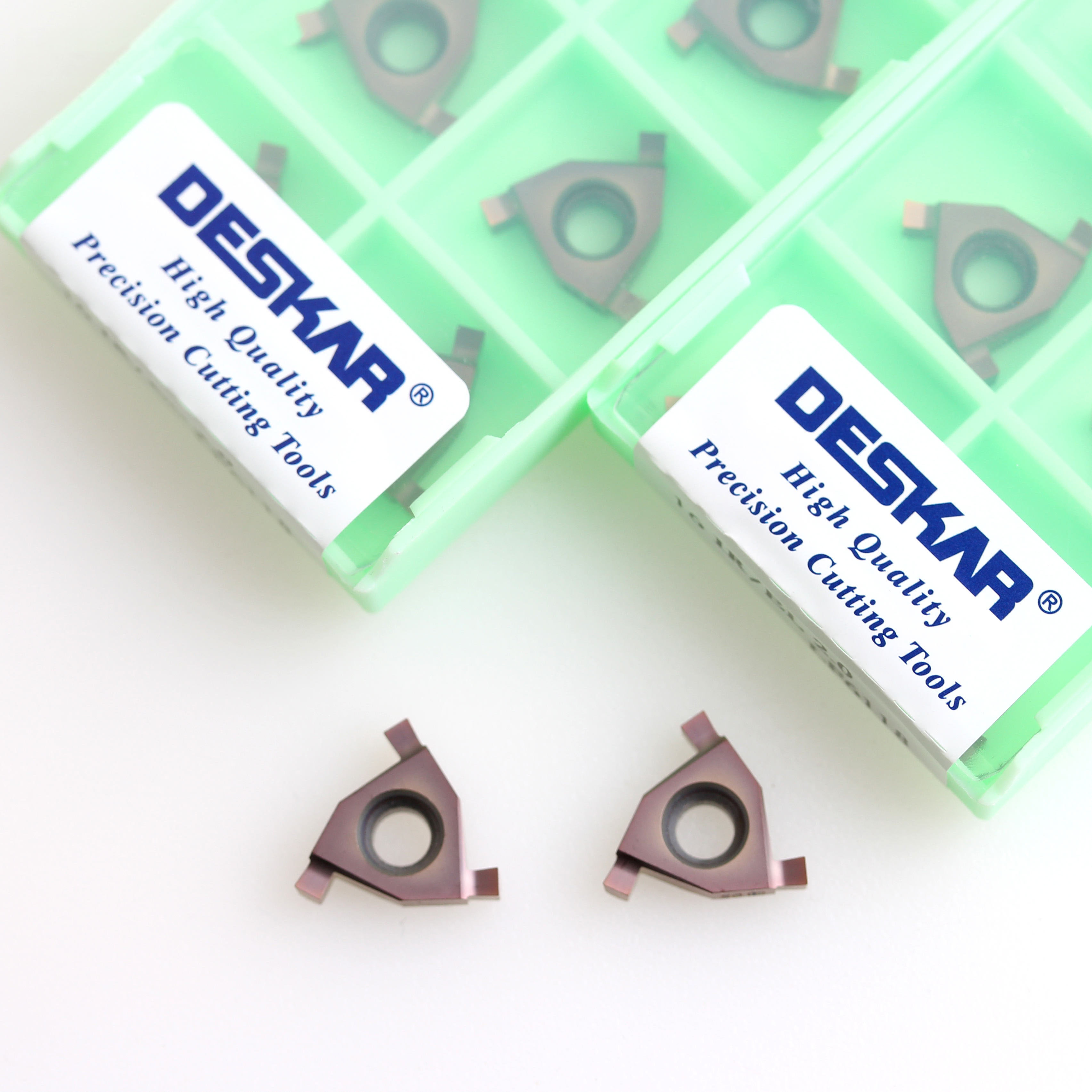 Фото 3: 16IR EL 1.8 LF6118 пластина отрезная, канавочная DESKAR